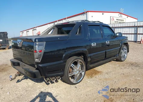 2006 Chevrolet Avalanche 1500 Z66 из США, поврежденный, VIN 3GNEC12Z46G224236
